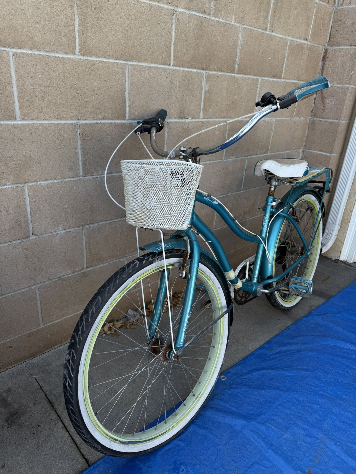HUFF Beach Cruiser