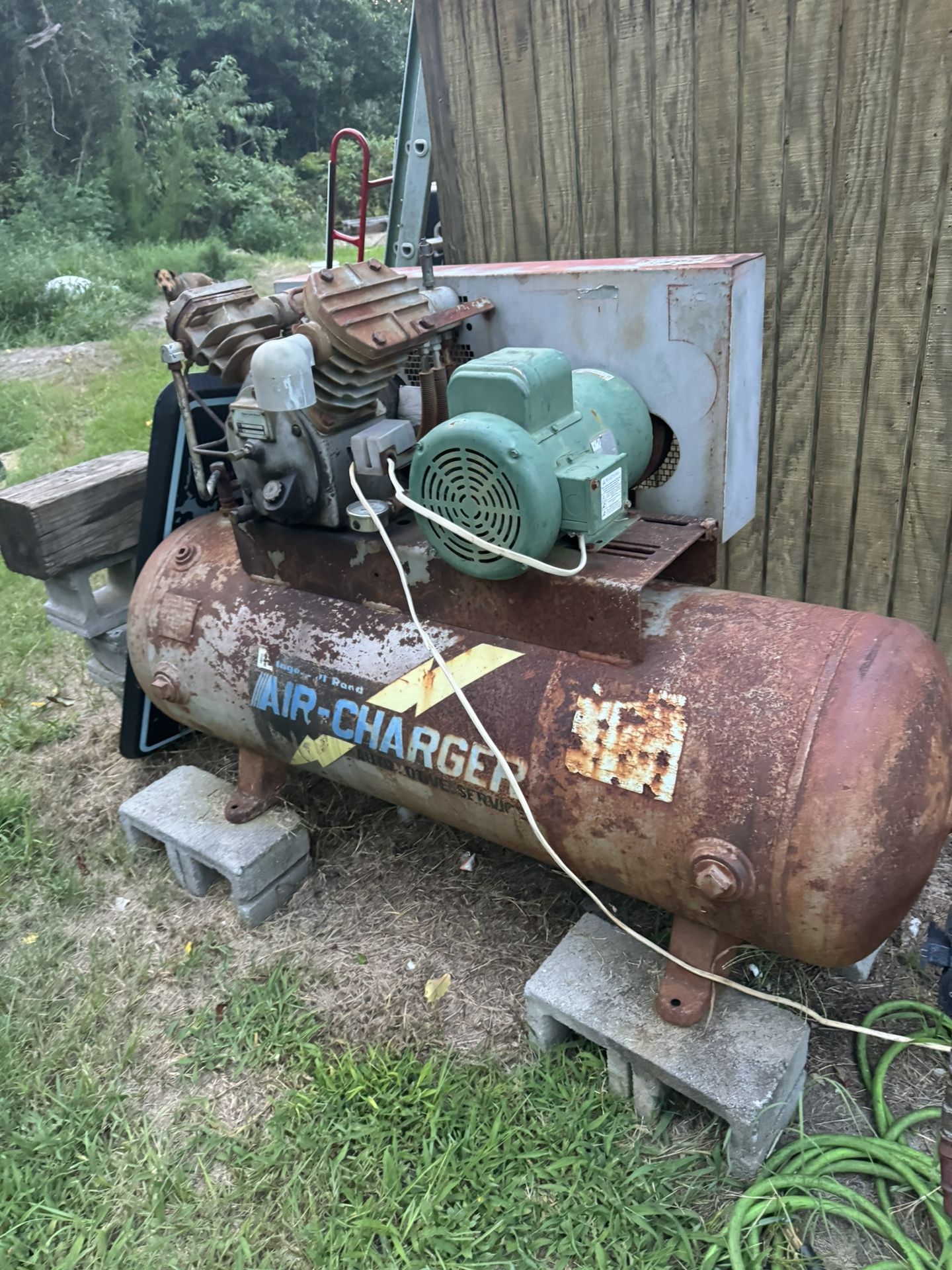Air Compresor