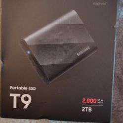 Samsung T9 2 TB Portable SSD 