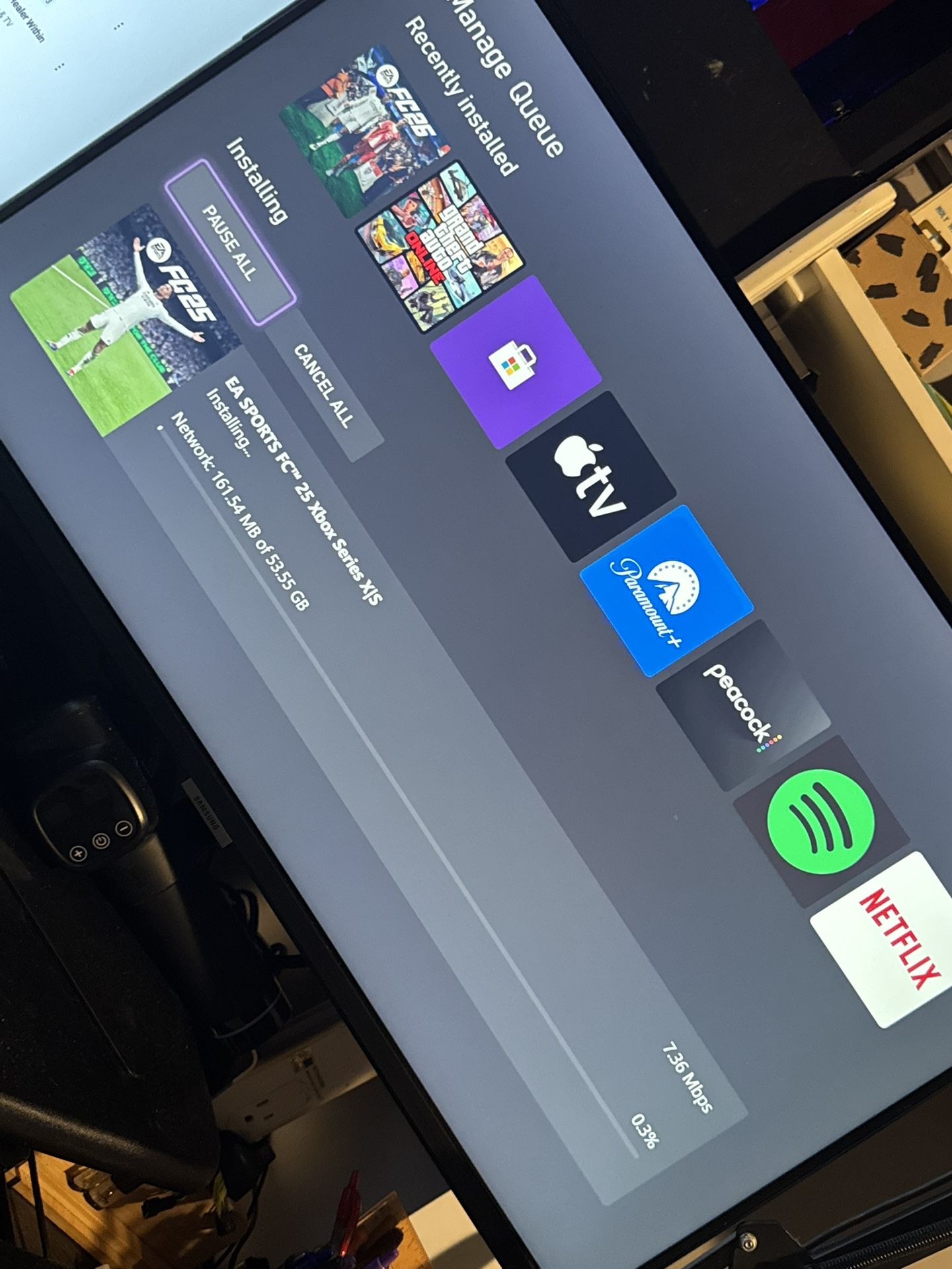 Xbox One X 1TB