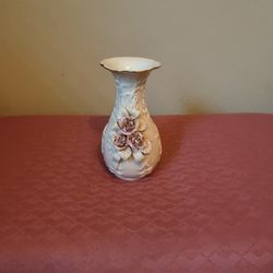 Cottagecore Little Pink Rose Vase 7 3/4” Tall With Gold Rim Porcelain Chinese