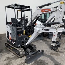 E20 Mini Excavator 