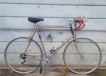 63 CM MIYATA ROAD BIKE
