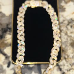 18k Gold Plated Infinity Loop Cuban Link 