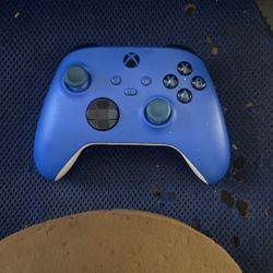 Xbox One Controller (no Batteries)