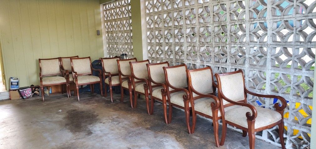 10 Chairs For Sale $5  Each