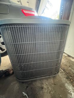 Carrier CA13NA024-F Air Cooled Condenser 13 SEER R-410A 208-230V Gray