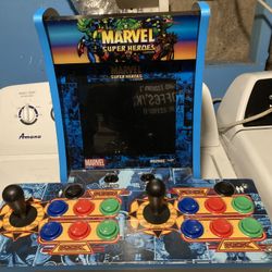 1up Marvel Vs  CAPCON Mini Arcade 2 Player