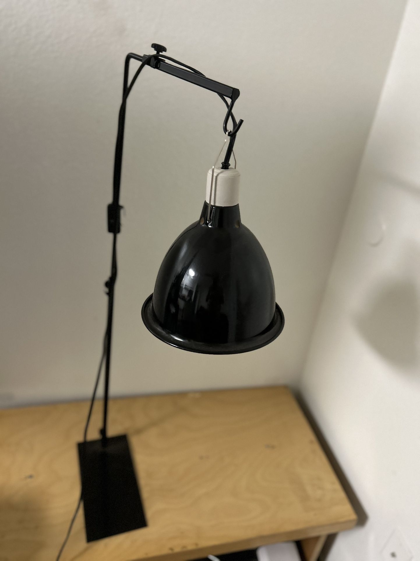 Tank Light With Stand