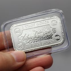 1 Troy Oz Silv er Bar Last One