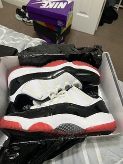 Jordan 11 Retro Low