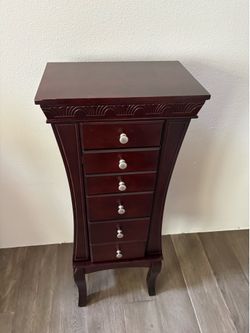 Assorted furnishings