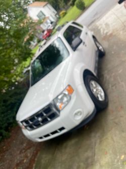 2012 Ford Escape come with Temp Tags