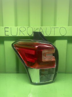 2017 2018 Subaru Forester Left Driver Side Tail Light OEM