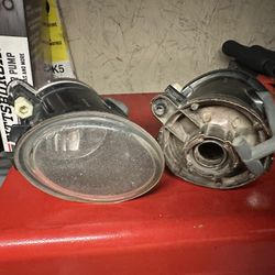 Oem Bmw E46 Fog lights