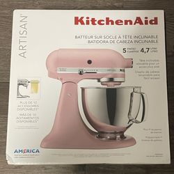 Artisan 5 Qt. Stand Mixer KSM150PS - Limited color