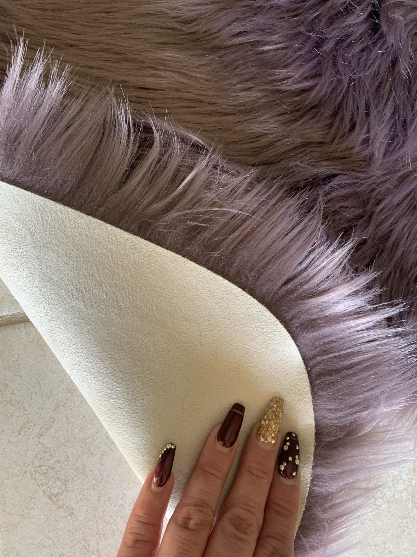 Light Fluffy Purple Accent Rug
