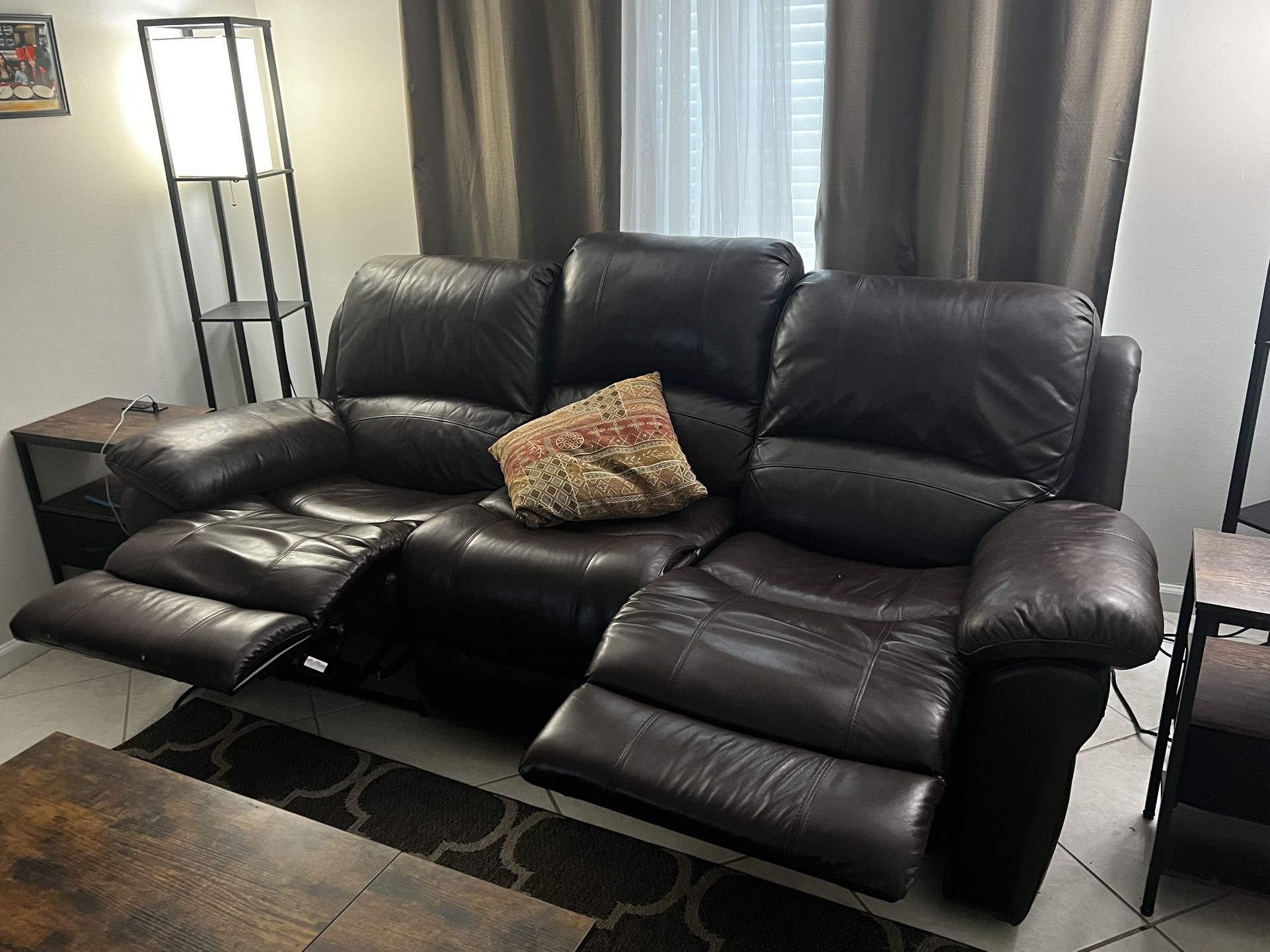 Reclining 3 Seat Couch Leather Burgandy 