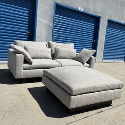 West Elm Loveseat Plus Ottoman 🛻Delivery Available🛻