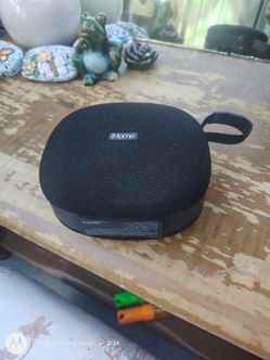 iHome Bluetooth speaker