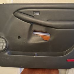 Sierra Manual Door Panels
