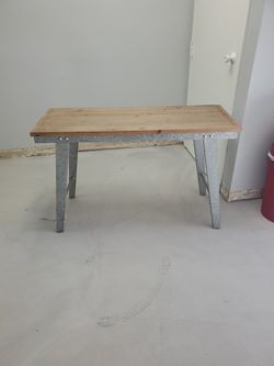 Accent Table/sofa Table 