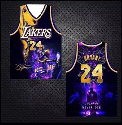 2xlKobe bryant jersey and shirt