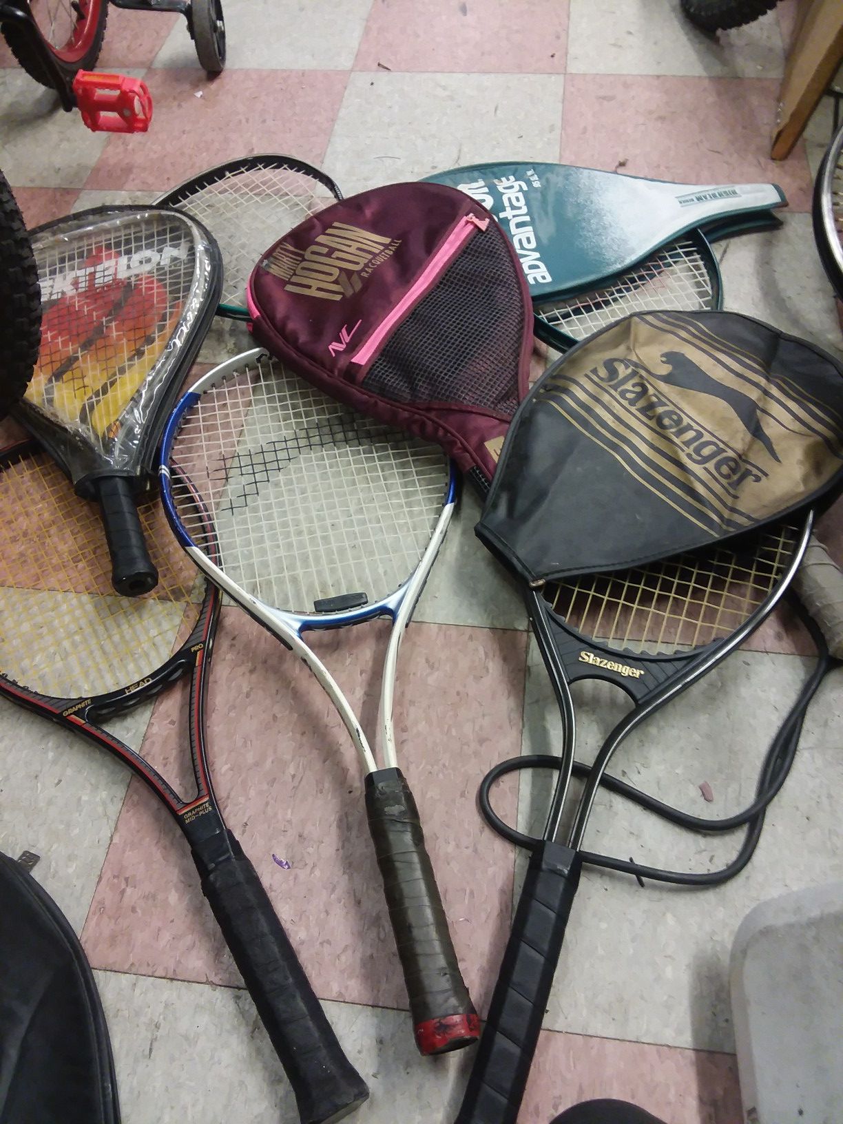 Tennis rackets