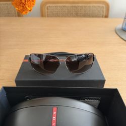 Brand New Designer Sunglasses 