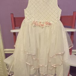Girls White Flower Dress/ Vestido Blanco Con Flores De Niña
