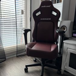 Leather Office / Gaming Chair