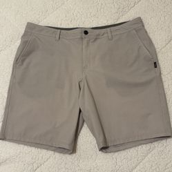 O’Neill Mens Hybrid Shorts Beige Size 40 Performance Flat Front Pockets