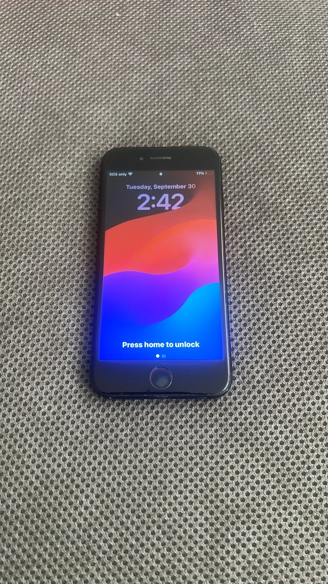 iPhone SE 2nd Generation Unlocked 64gb
