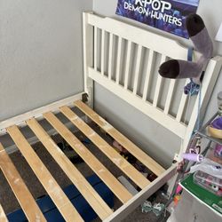 Kids Twin Size Bed 