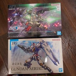 Gundam with tool