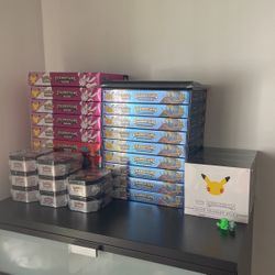 Pokémon Celebrations Items Collection 