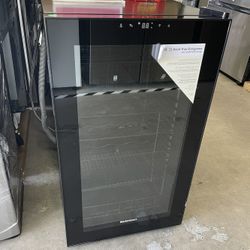 Mini Fridge - 31 Wine Bottle 