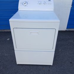 Electric Dryer Large Capacity And Heavy Duty On Good Working Condition ( Se Habla Español 