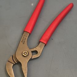 Snap-on Tools 9" Adjustable Joint Interlocking Channel Pliers (Red)