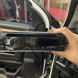 PIONEER DEH-S31BT RADIO