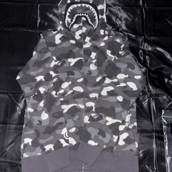 BAPE City Camp Full Zip Shark Hoodie - Large