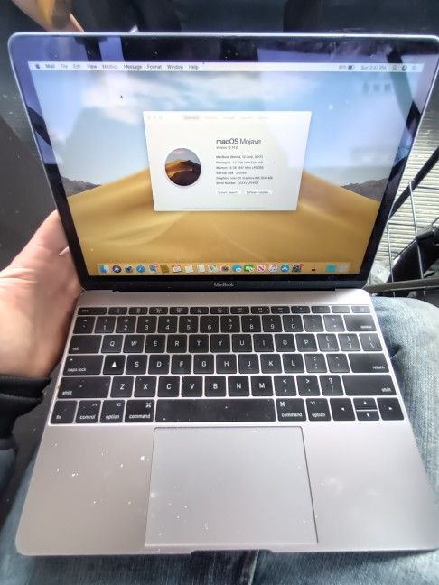 Macbook Air 2017 A1534 Great Condition