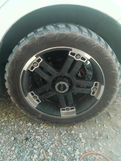 22 off road wheel and tires the fit on ford 6 lug s trade for stock ford wheels