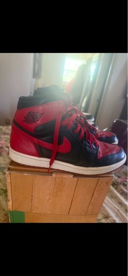 Air Jordan 1 High Black Red Sneakers