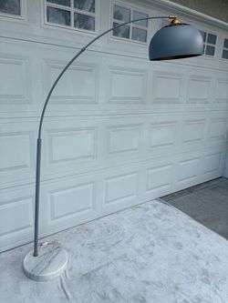 Floor lamp with marble base-read description