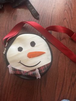 Harvey’s snowman winter purse
