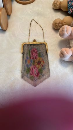 VINTAGE WHITING & DAVIS PURSE