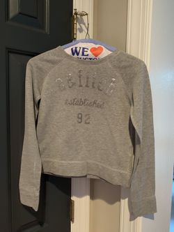 Girls Size medium grey Abercrombie sweat shirt
