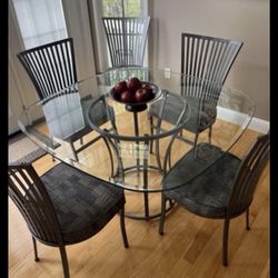 8 Dining Table Set