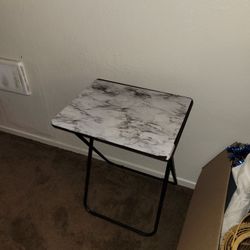 Free Little Tables